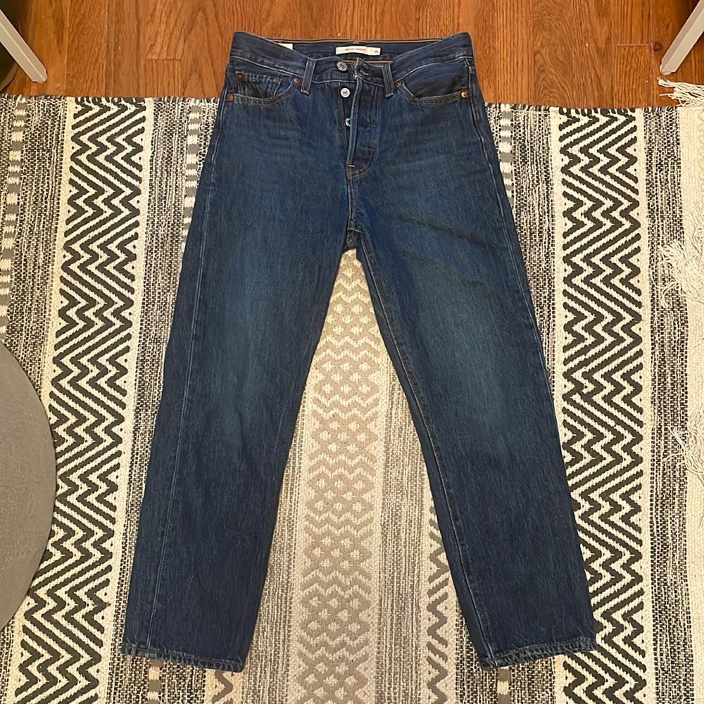 Levi’s wedgie straight leg jeans